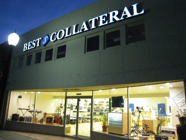 Marysville Store front at night